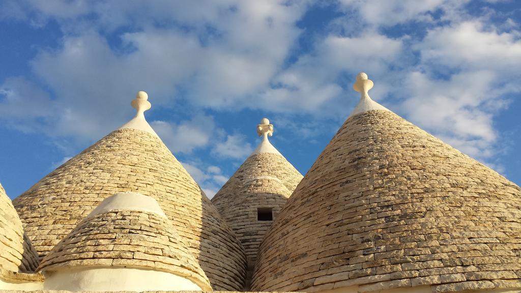 Trulli Angela Apartment Locorotondo Exterior photo